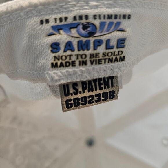 Vintage North Carolina Tar Heels Fitted Hat Cap White Black UNC Large Print TOW - Picture 8 of 9